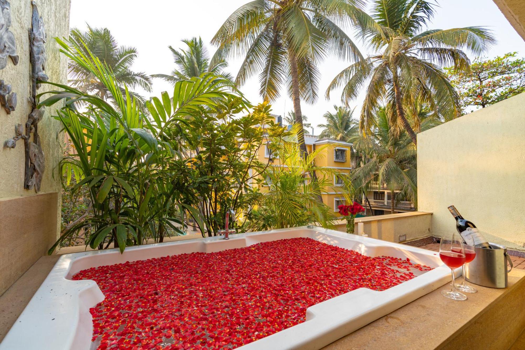 Adamo The Bellus Calangute Otel Dış mekan fotoğraf